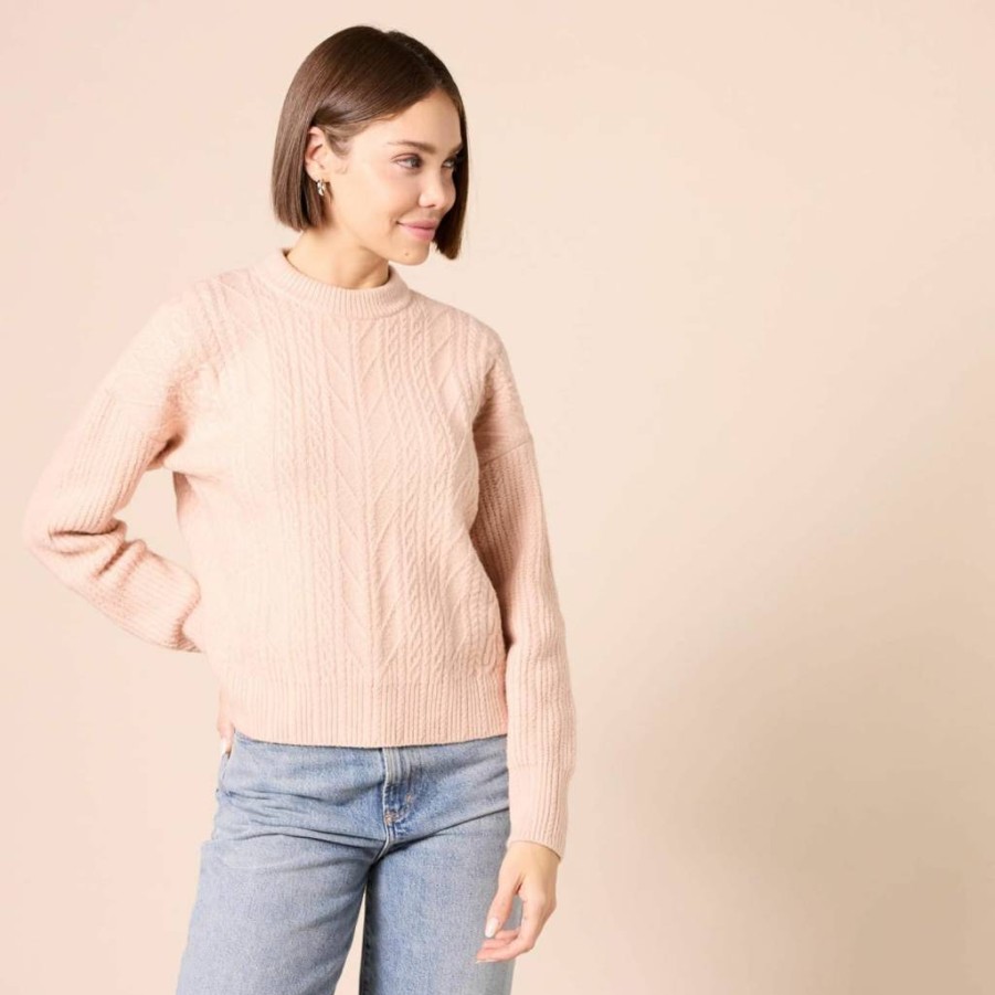Amazon Essentials Women's Plus Size Soft-Touch Cable Knit Crewneck Sweater