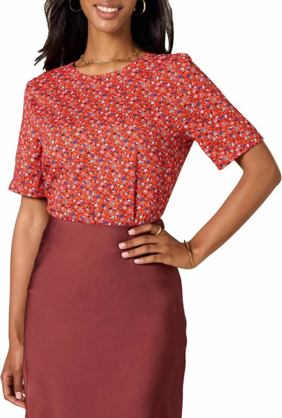 Amazon Essentials Women's Short Sleeve Georgette Top - Regular Fit Casual Blouse