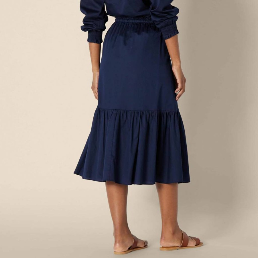 Amazon Essentials Women's A-Line Tiered Midi Skirt - Mid-Rise Cotton Sateen Stretch Skirt for Women (Top Sold Separately)