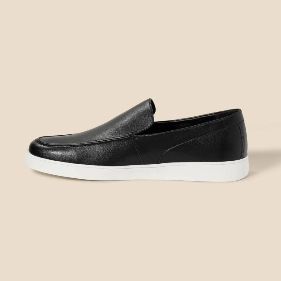 Amazon Essentials Men's Casual Slip-On Loafers - Comfortable Sneaker Shoes for Everyday Wear