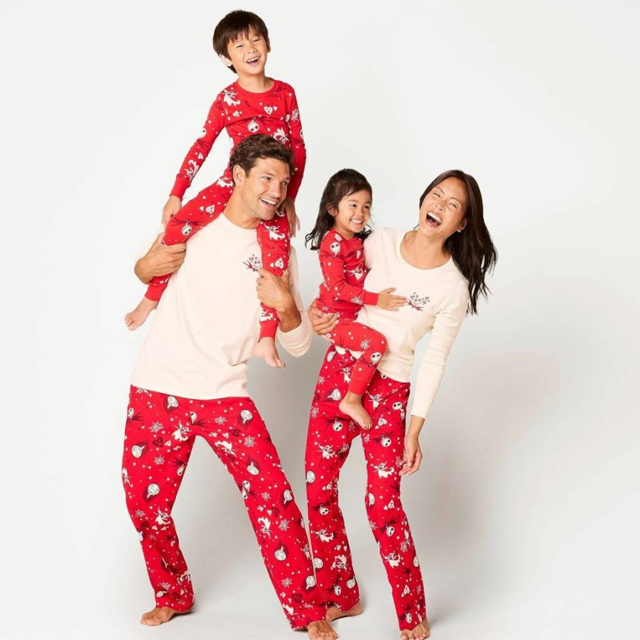Amazon Essentials Women's Flannel Pajama Set - Disney, Marvel & Star Wars Licensed Sleepwear