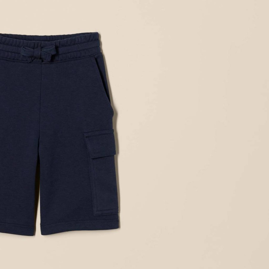 Amazon Essentials Boys' Cargo Shorts - Comfortable Terry Sweatpants for Active Kids
