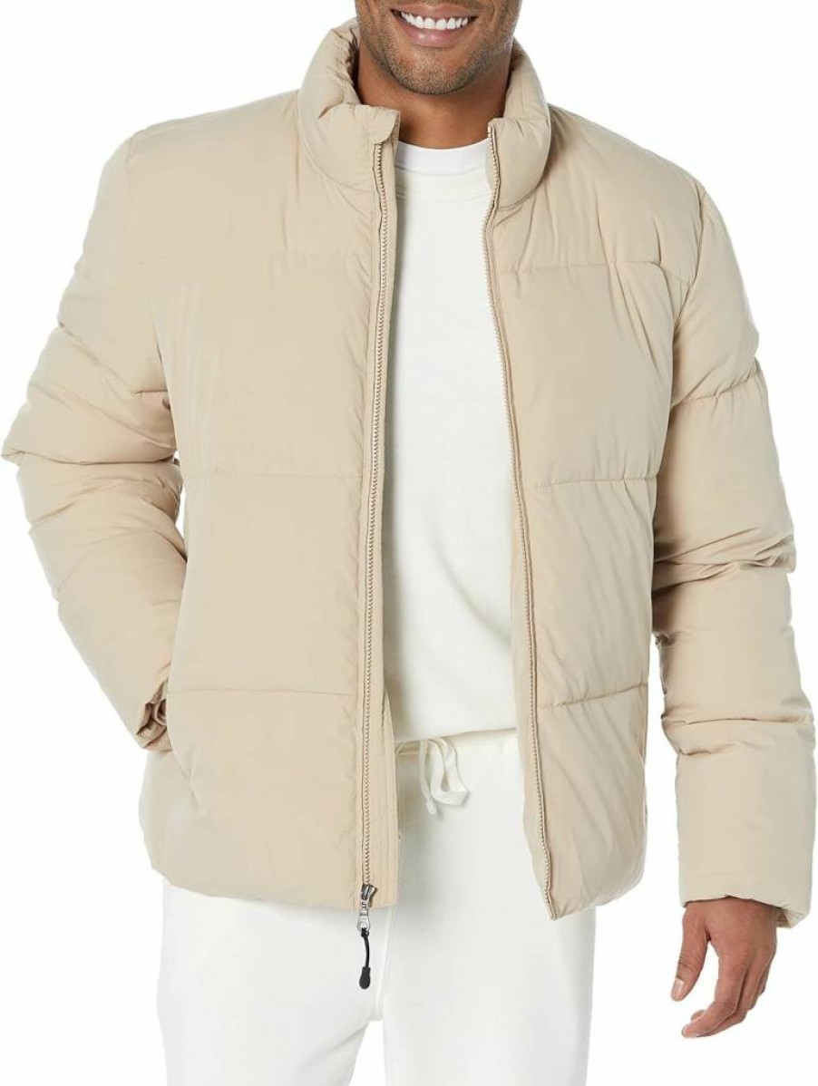 Amazon Essentials Men's Big & Tall Heavyweight Insulated Puffer Jacket with Mock Neck for Winter Warmth