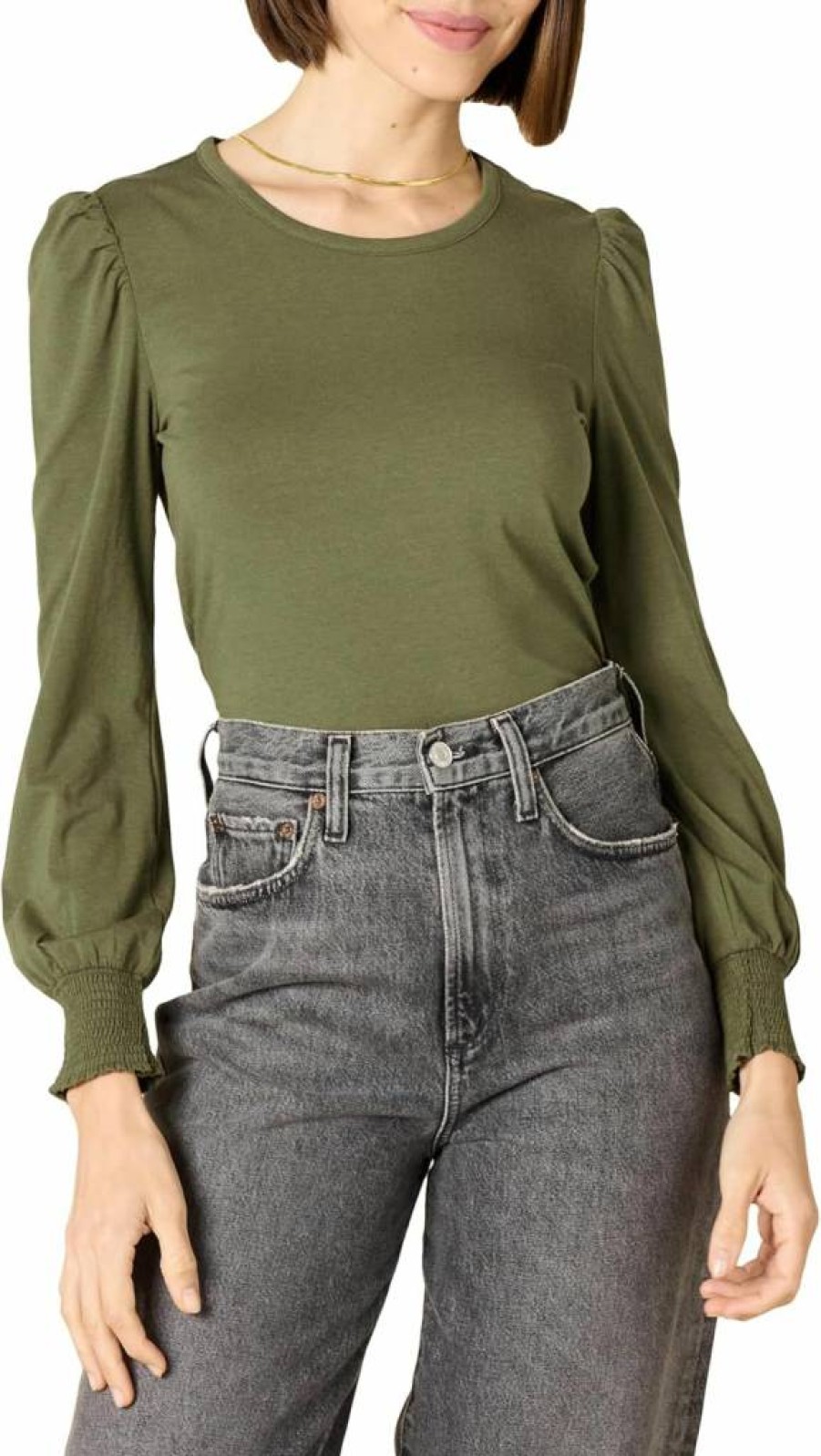 Amazon Essentials Women's Long-Sleeve Crewneck T-Shirt with Smocked Cuffs - Comfortable Casual Top