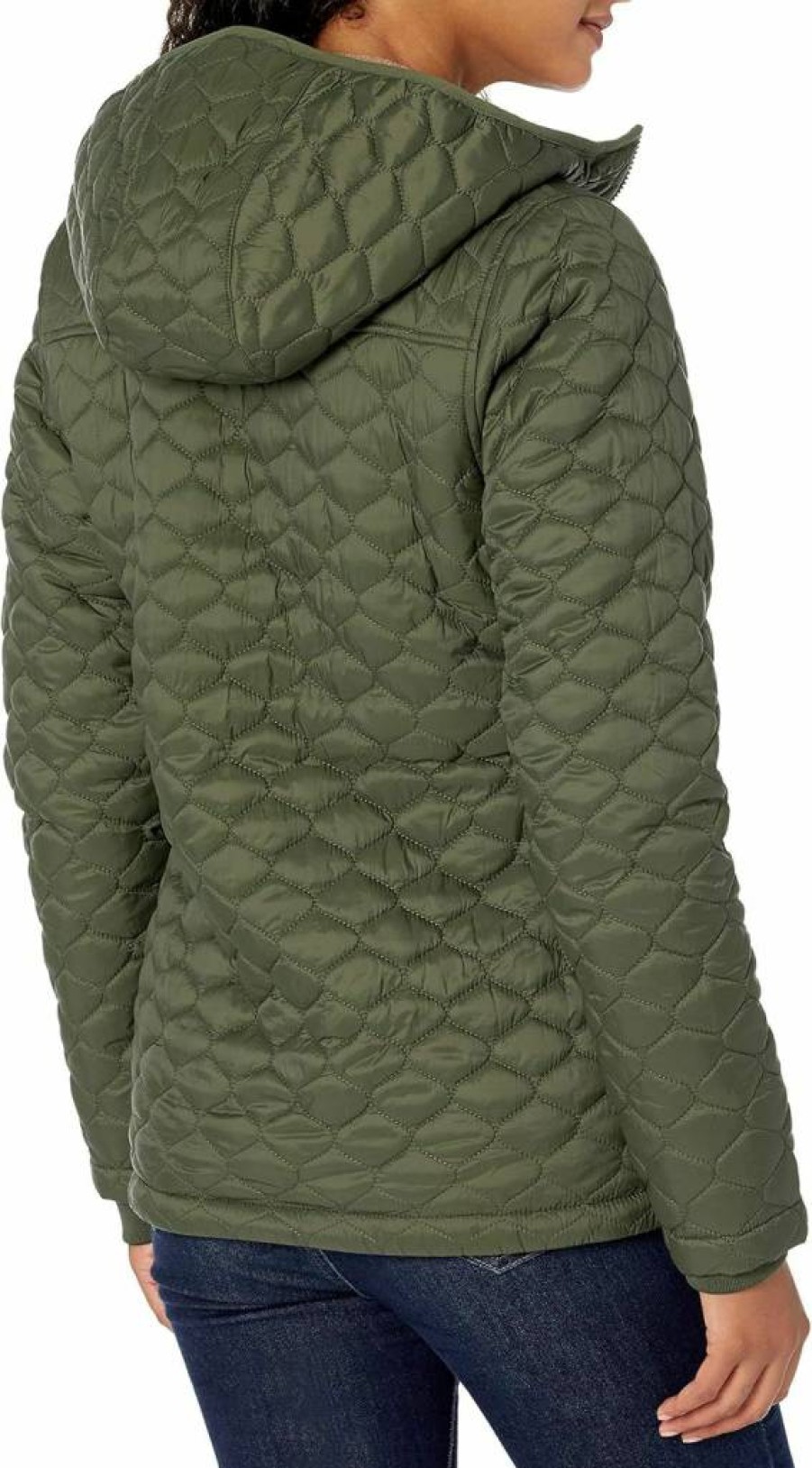 Amazon Essentials Women's Water-Resistant Quilted Puffer Jacket with Sherpa Lining & Full-Zip Hooded Design