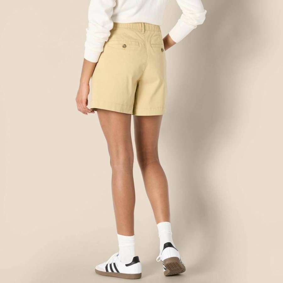 Amazon Essentials Women's High-Waisted Relaxed-Fit Shorts with Elastic Back Comfort Casual