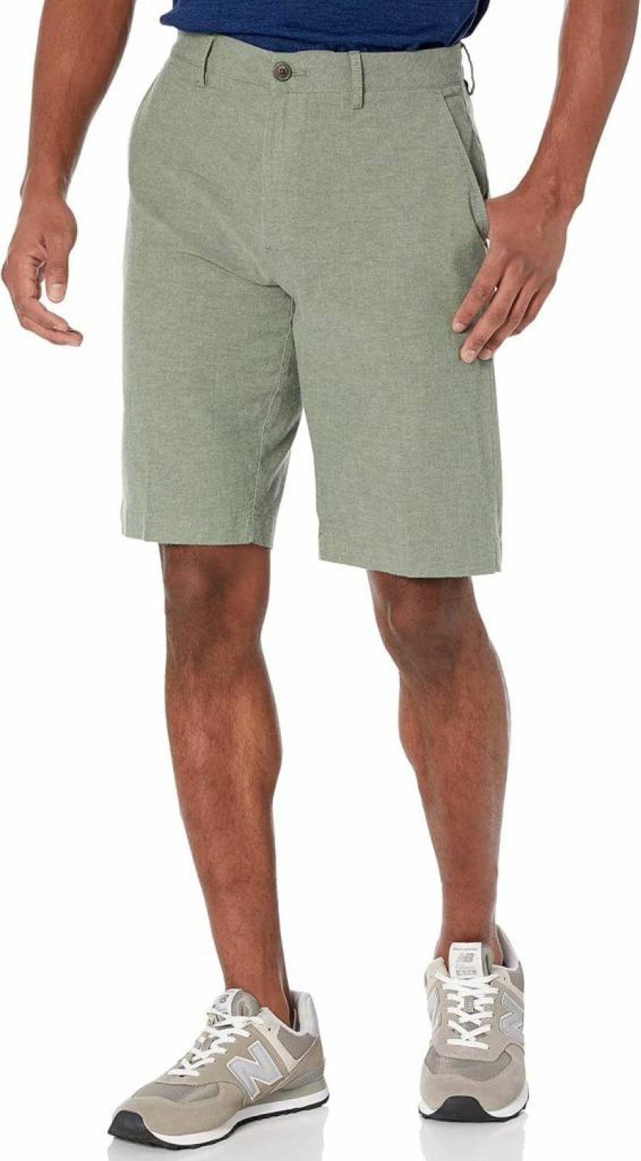 Amazon Essentials Men's Slim-Fit 11-Inch Lightweight Stretch Oxford Shorts for Comfort & Style