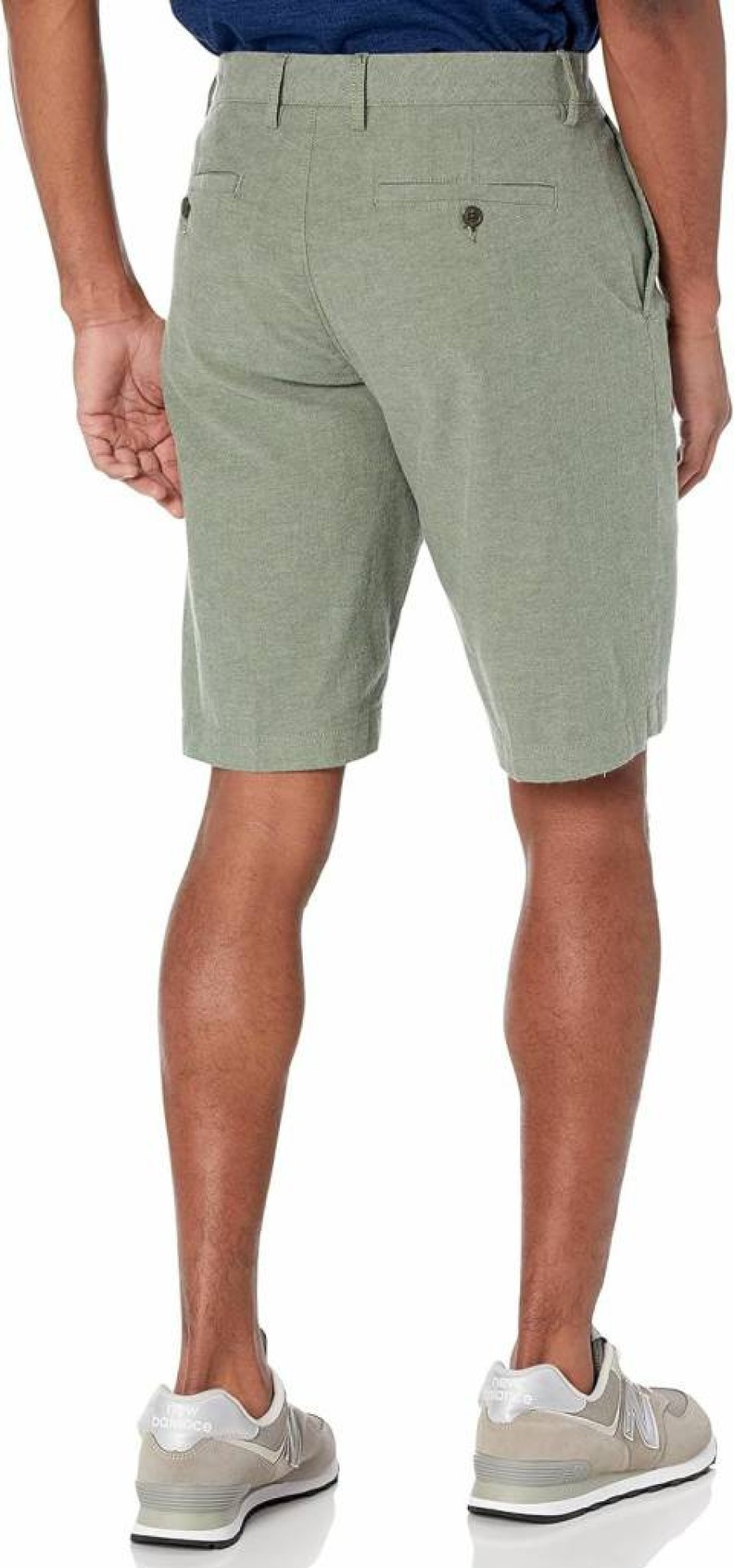Amazon Essentials Men's Slim-Fit 11-Inch Lightweight Stretch Oxford Shorts for Comfort & Style