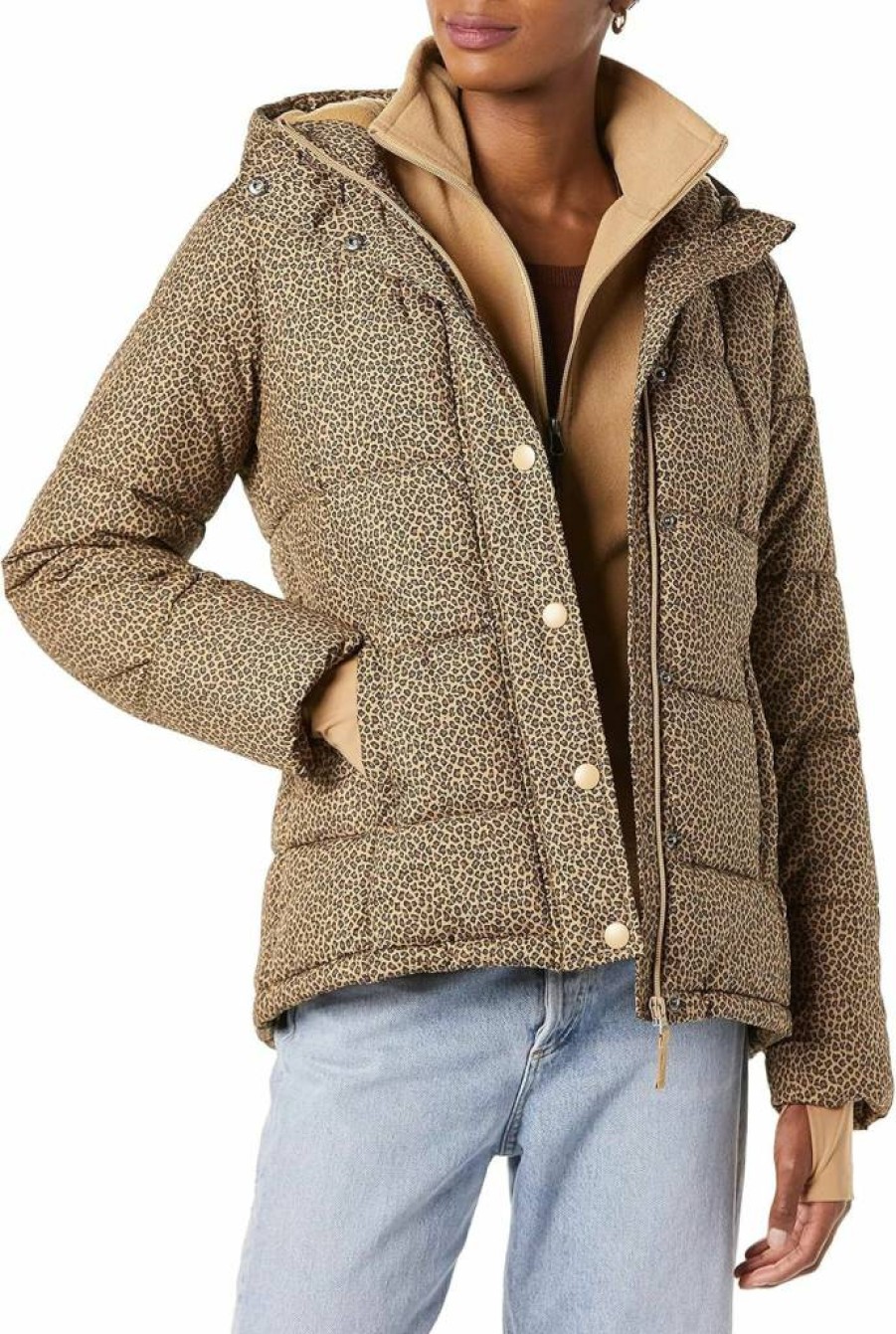 Amazon Essentials Women's Heavyweight Hooded Puffer Jacket with Long Sleeves for Winter Warmth