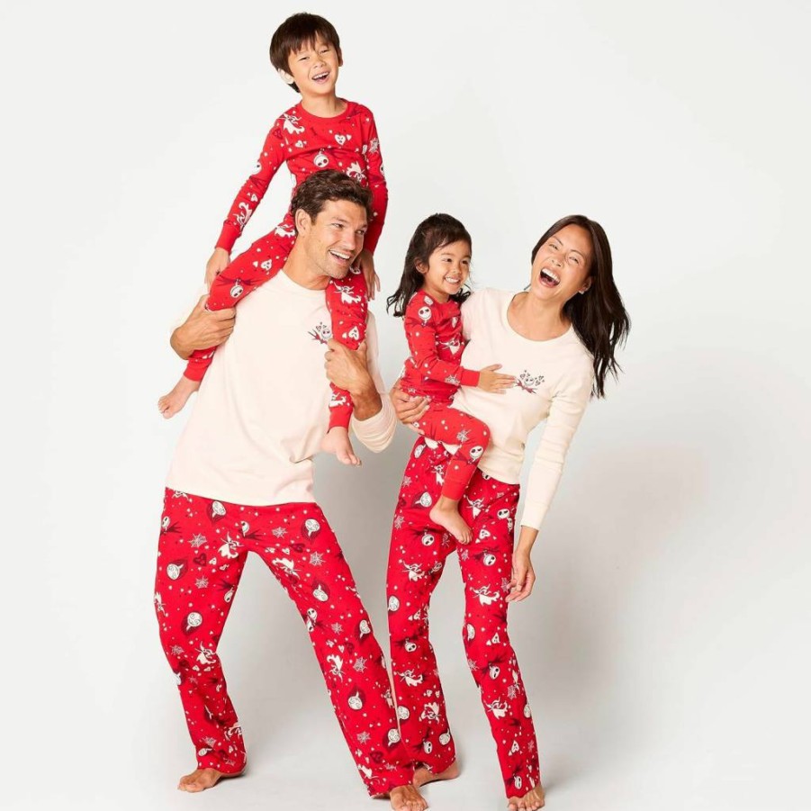 Amazon Essentials Women's Flannel Pajama Set - Disney, Marvel & Star Wars Licensed Sleepwear