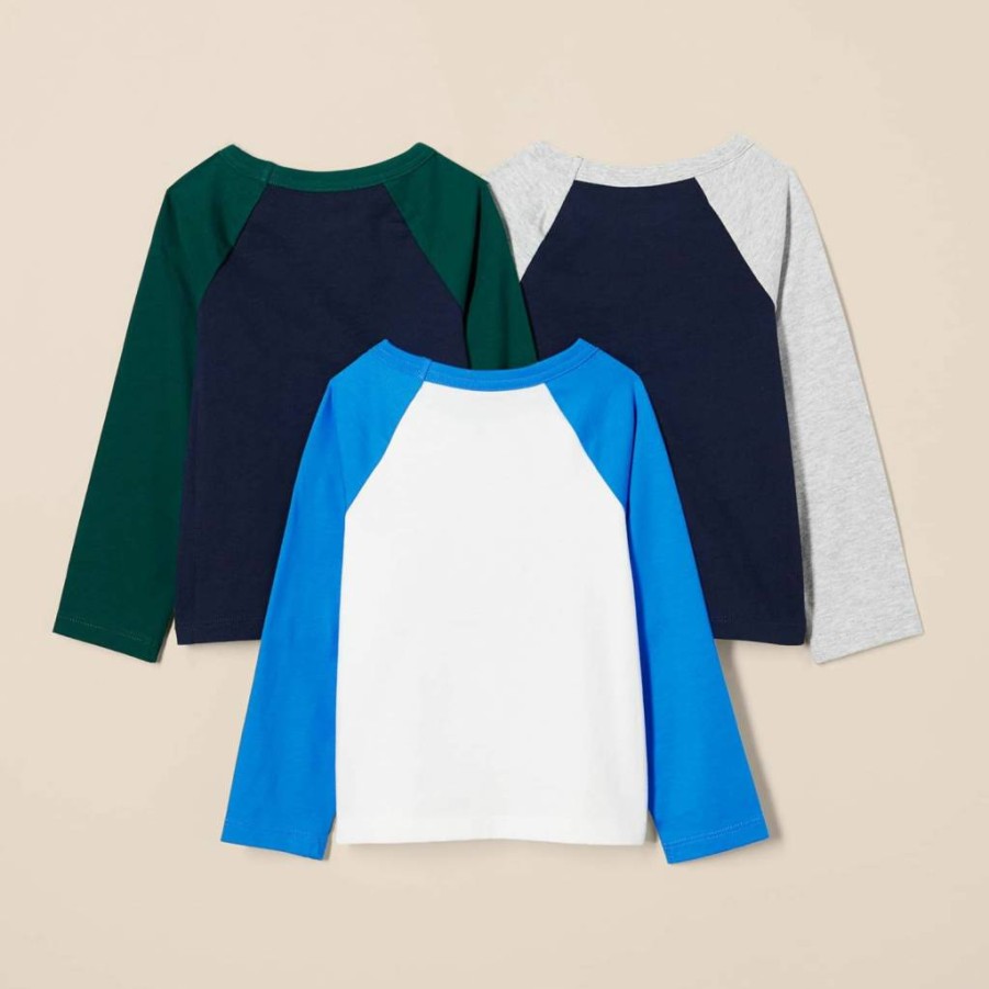 Amazon Essentials Boys' Long Sleeve Cotton T-Shirts 3-Pack, Soft Toddler & Kids Tees