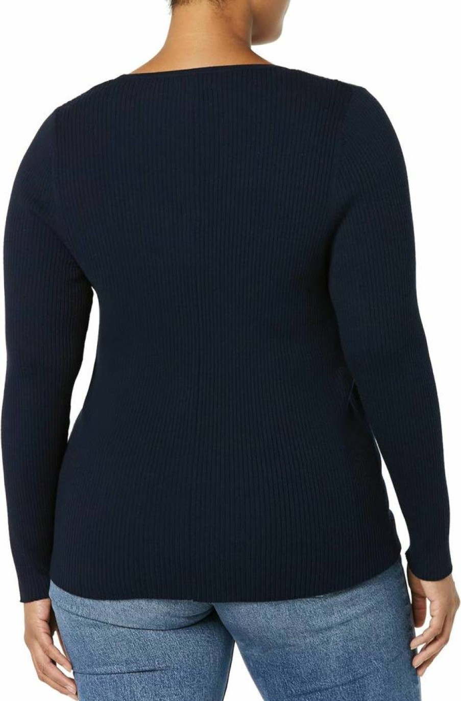 Amazon Essentials Women's Plus Size Long-Sleeve Stretch Scoop Neck Sweater - Soft Fine Gauge Knit Casual Top