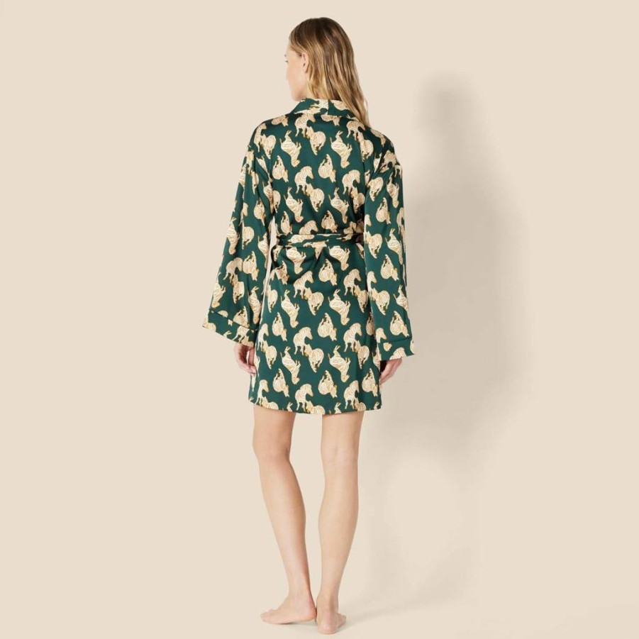 Amazon Essentials Women's Soft Satin Sleep Robe - Relaxed Fit Long Loungewear for Comfort