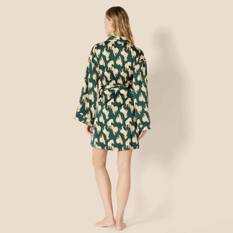 Amazon Essentials Women's Satin Sleep Robe - Relaxed Fit Long Sleeve Loungewear
