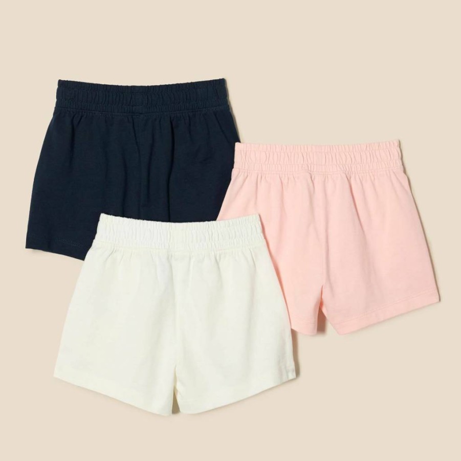 Amazon Essentials Girls' 3-Pack Toddler Pull-On Shorts for Comfort & Play