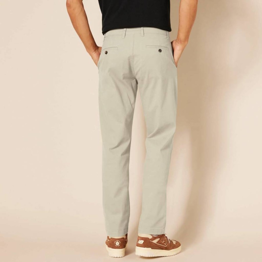 Amazon Essentials Men's Stretch Chino Pants - Athletic Fit Casual Trousers for Big & Tall Sizes